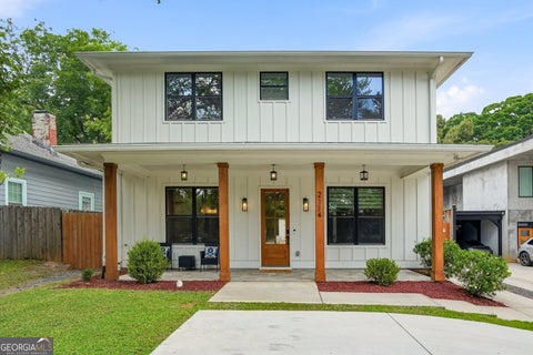 Photo of 2114 Memorial Drive SE, Atlanta, GA 30317 (MLS # 10849540)