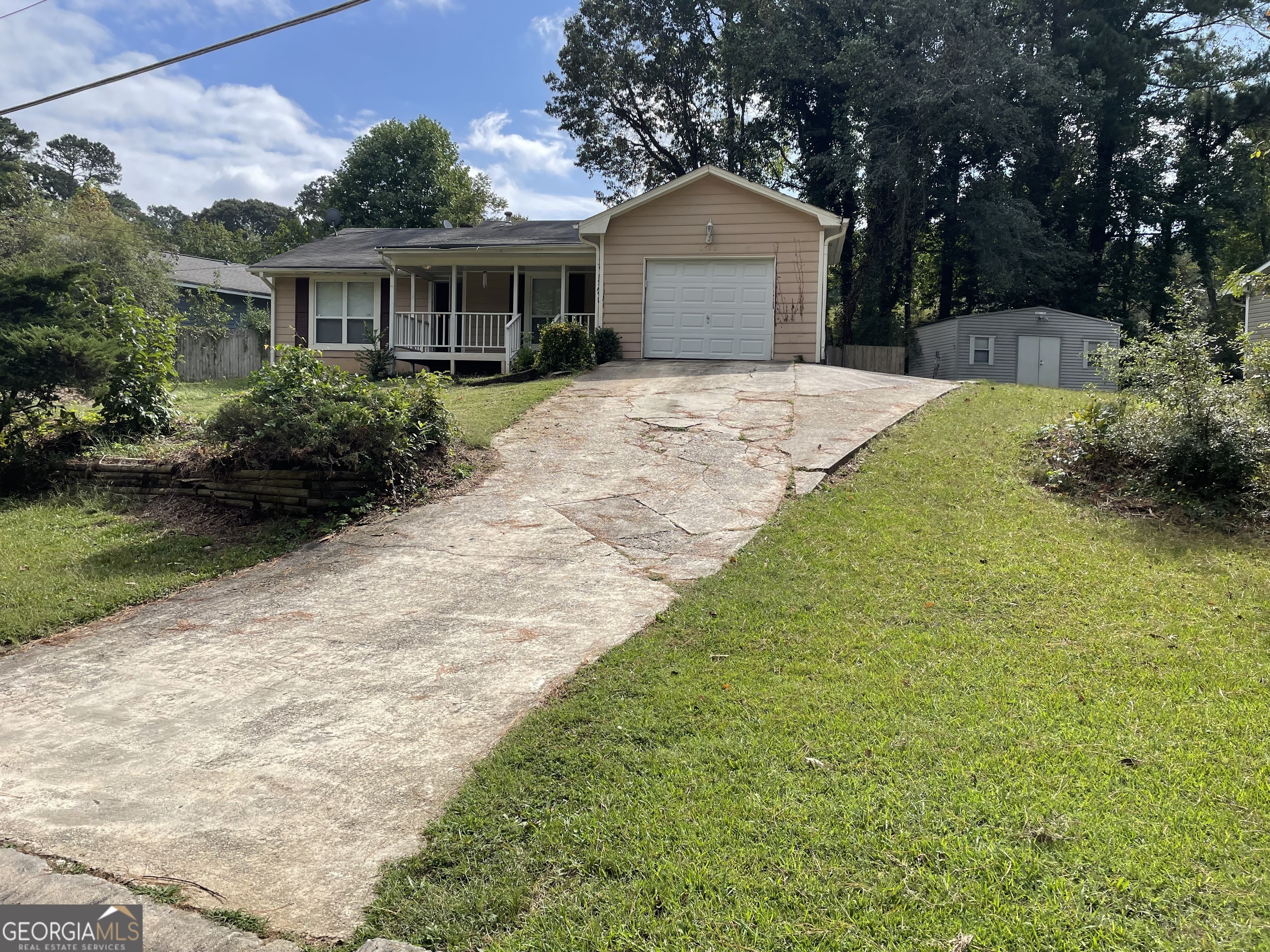 Very nice single level ranch style 3 bedroom 2 full bath home. This home has LVP flooring throughout the main area with carpet in all of the bedrooms. It has a one car garage with opener. Property is ready for occupancy now. Make all appointments through ShowingTime.
