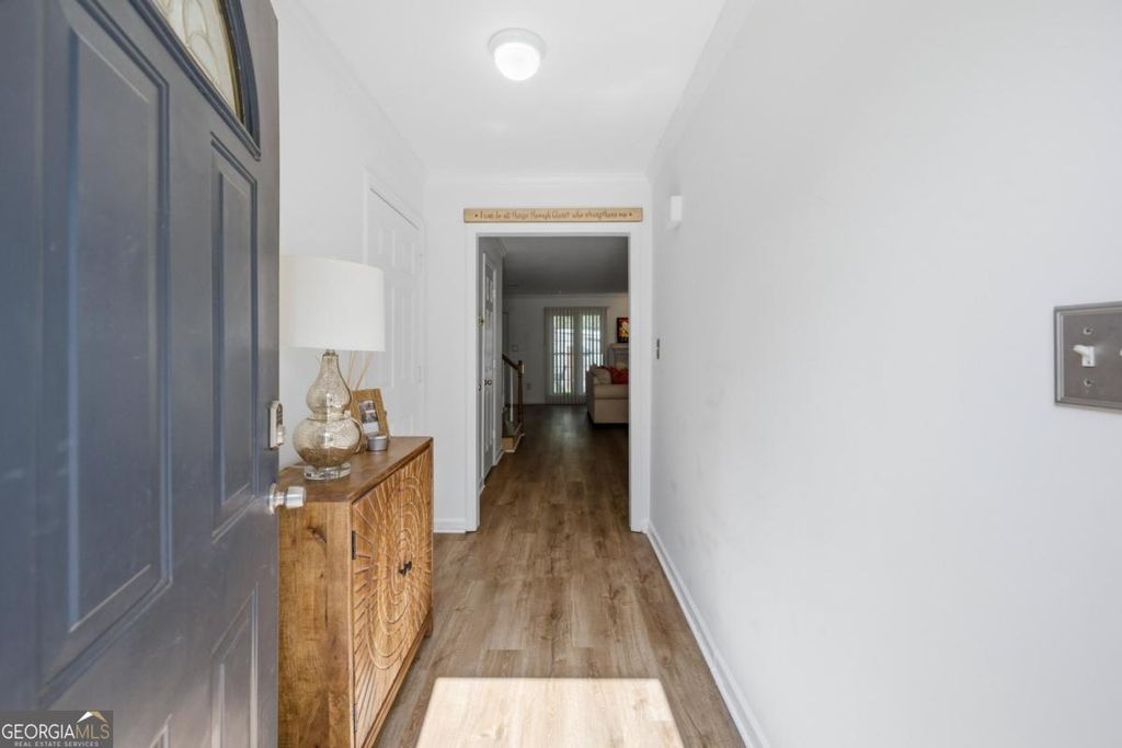 Photo of 599 SE Saint James Walk SE, Marietta, GA 30067 (MLS # 10726580)