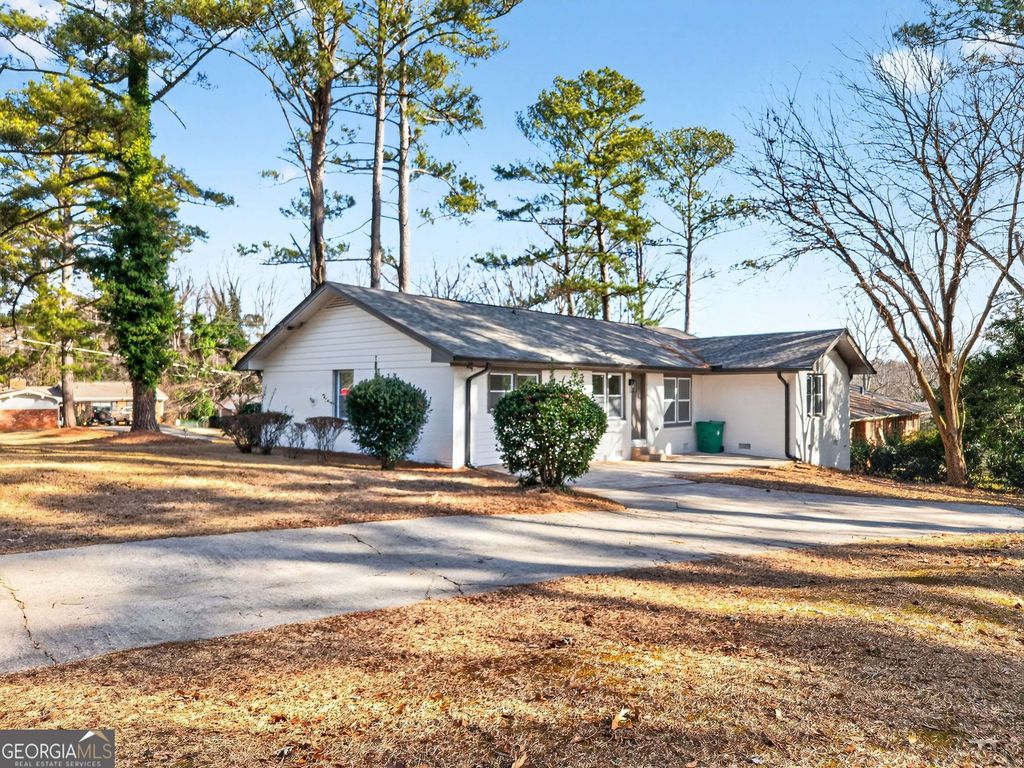 Photo of 4365 Langdon Drive, Decatur, GA 30035 (MLS # 10678427)