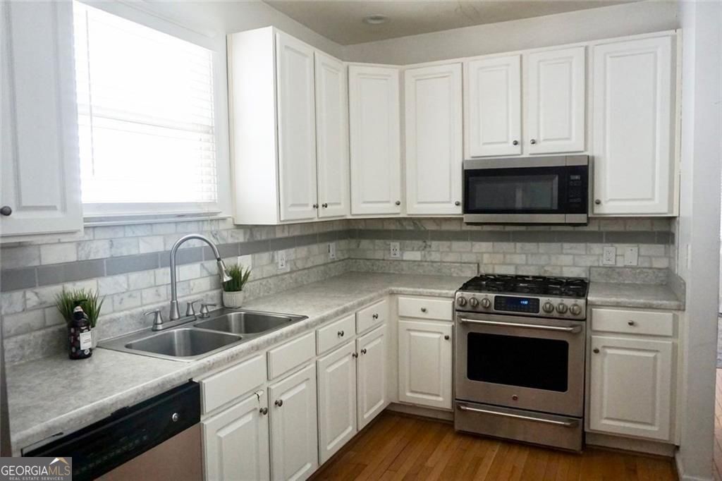 Atlanta, Georgia 30312, United States, 3 Bedrooms Bedrooms, ,3 BathroomsBathrooms,Residential,Active,227198