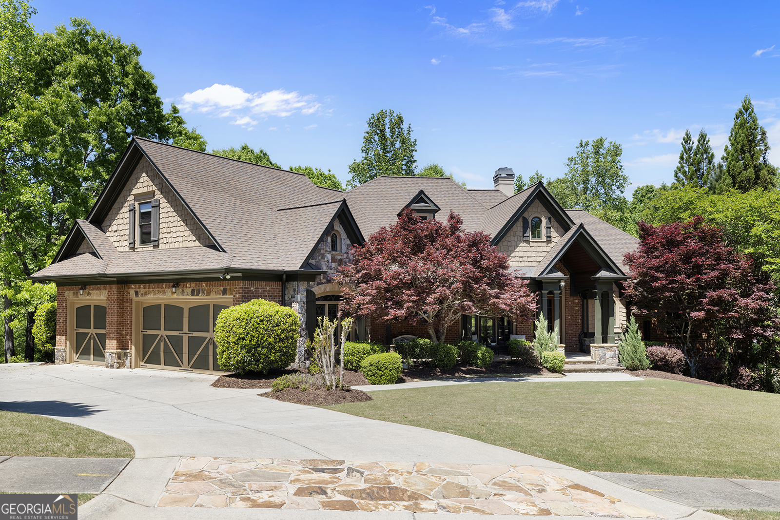 5623 Brendlynn DR