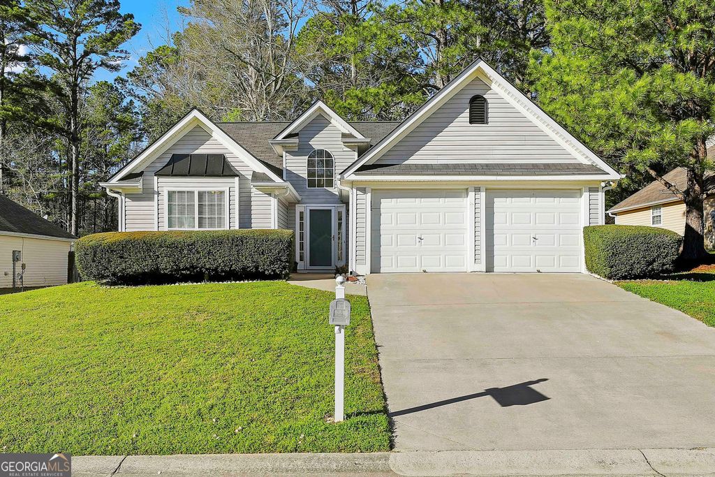 Photo of 105 Chase Court, Peachtree City, GA 30269 (MLS # 10710464)