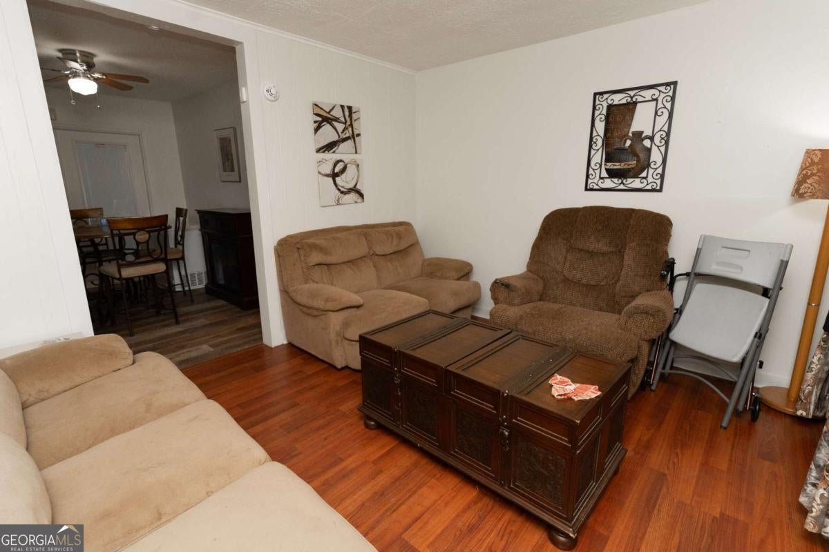 101 Almond DR