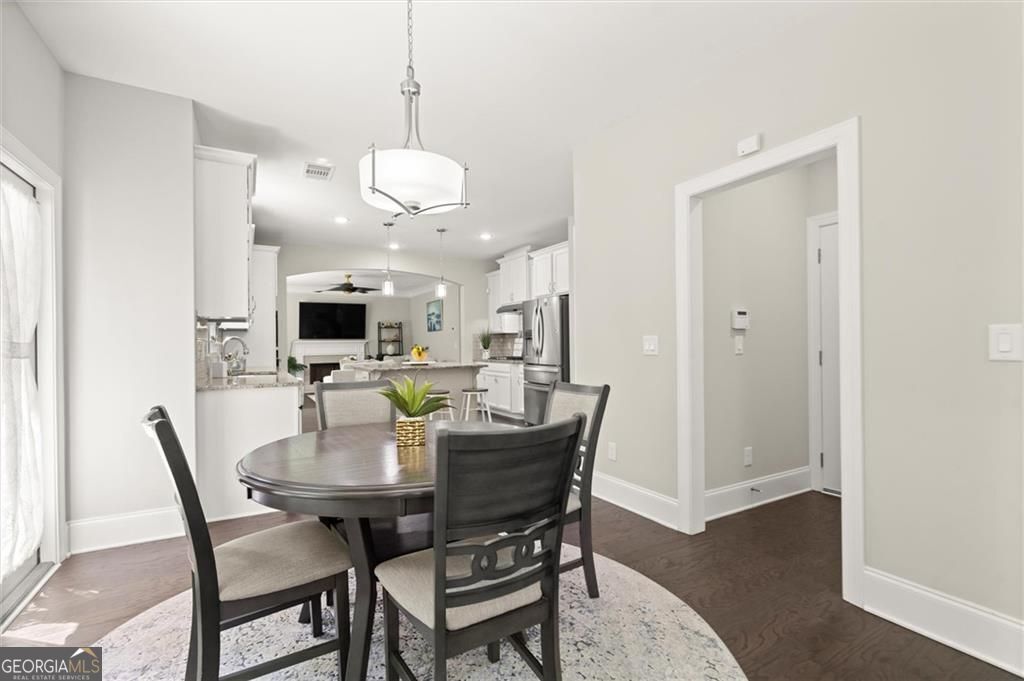 Lawrenceville, Georgia 30044, United States, 4 Bedrooms Bedrooms, ,3 BathroomsBathrooms,Residential,Active,238014