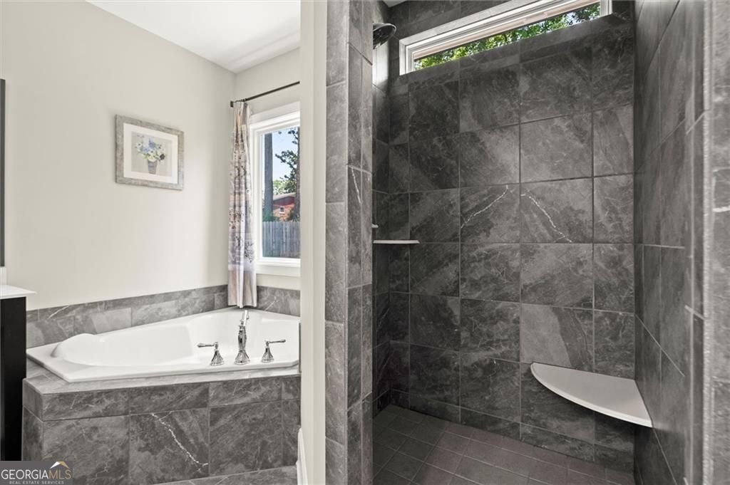 Lawrenceville, Georgia 30044, United States, 4 Bedrooms Bedrooms, ,3 BathroomsBathrooms,Residential,Active,238014