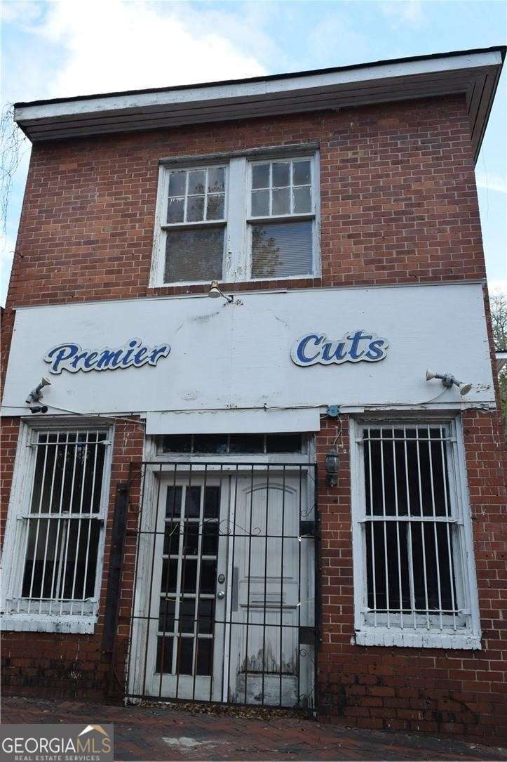 1910 Martin Luther King Jr BLVD