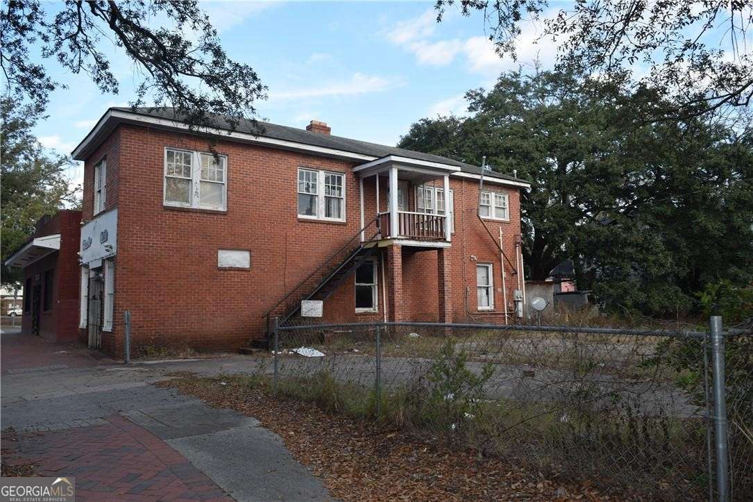 1910 Martin Luther King Jr BLVD