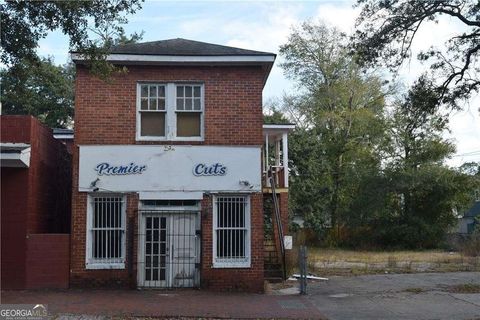 1910 Martin Luther King Jr BLVD Savannah GA 31401