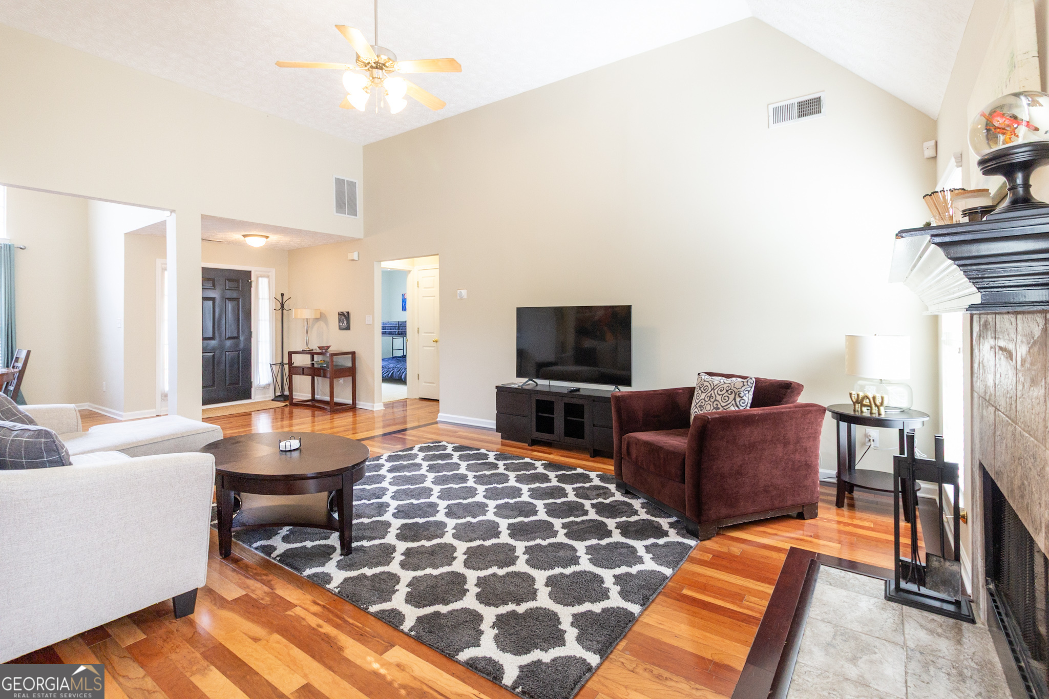 Fayetteville, Georgia 30215, United States, 4 Bedrooms Bedrooms, ,2 BathroomsBathrooms,Residential,Pending,745