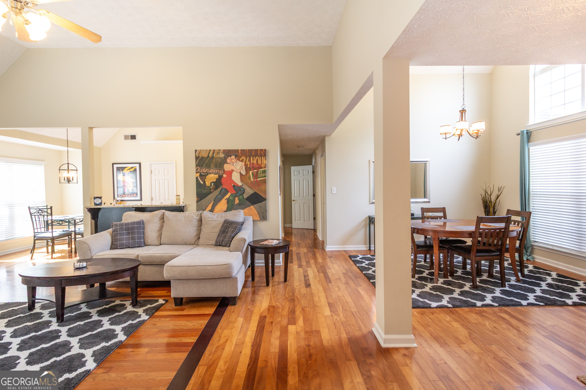 Fayetteville, Georgia 30215, United States, 4 Bedrooms Bedrooms, ,2 BathroomsBathrooms,Residential,Pending,745