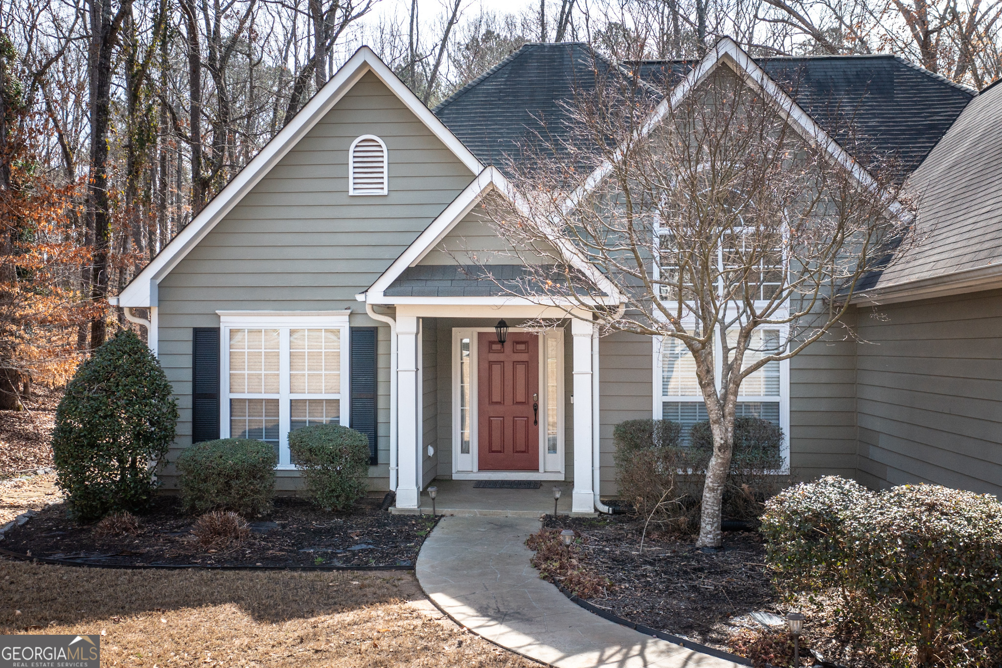 Fayetteville, Georgia 30215, United States, 4 Bedrooms Bedrooms, ,2 BathroomsBathrooms,Residential,Pending,745