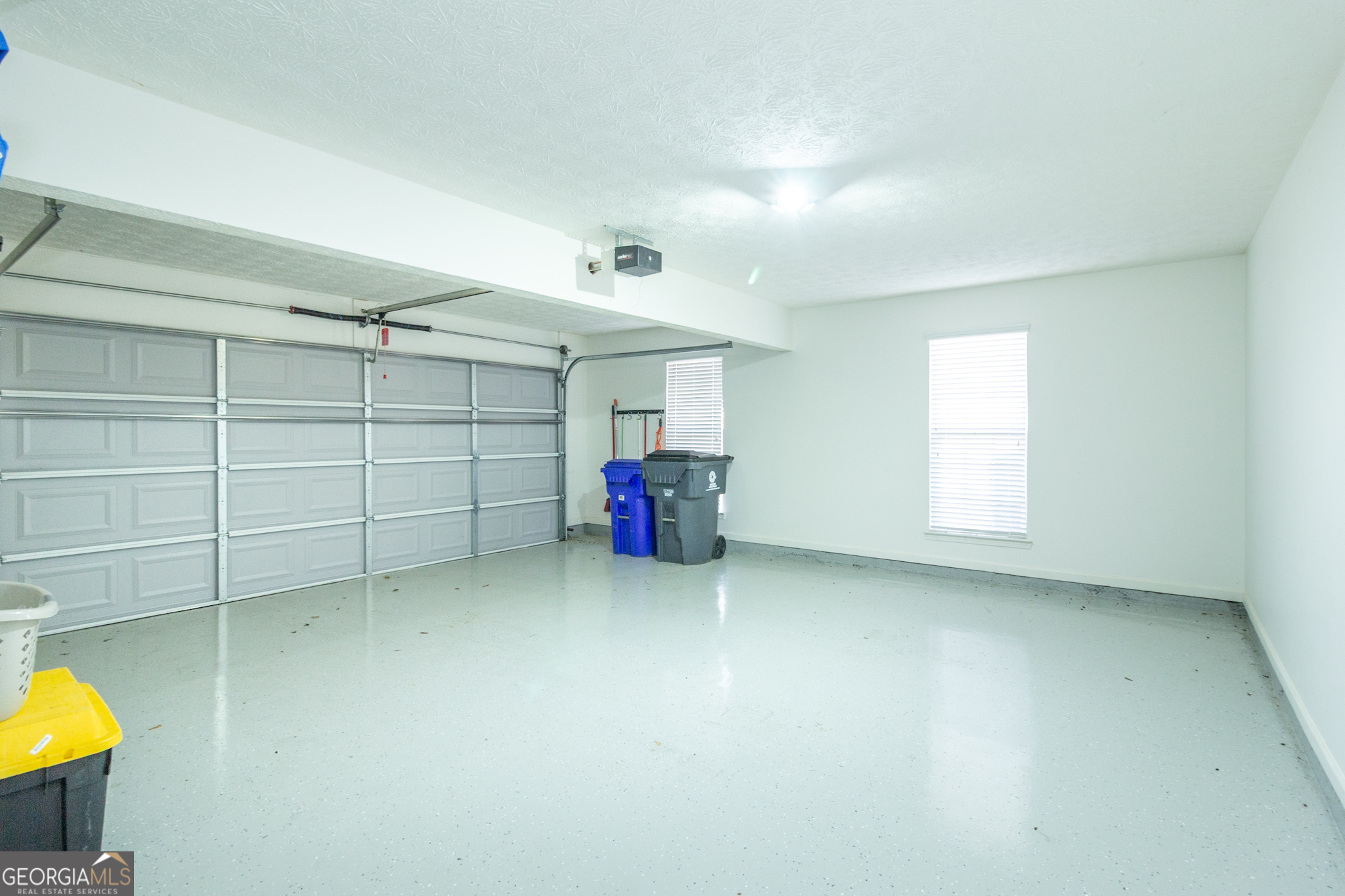 Fayetteville, Georgia 30215, United States, 4 Bedrooms Bedrooms, ,2 BathroomsBathrooms,Residential,Pending,745