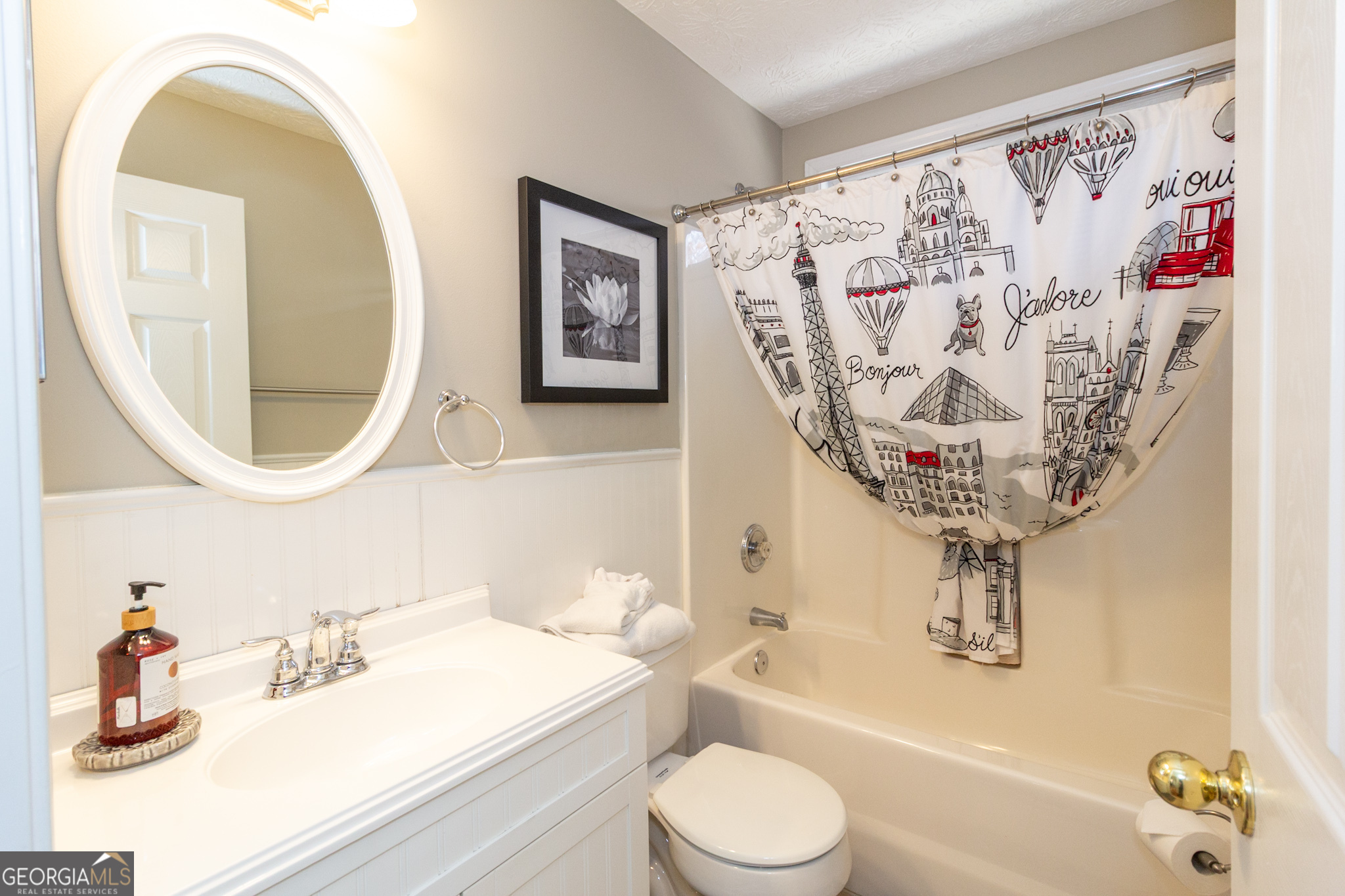 Fayetteville, Georgia 30215, United States, 4 Bedrooms Bedrooms, ,2 BathroomsBathrooms,Residential,Pending,745