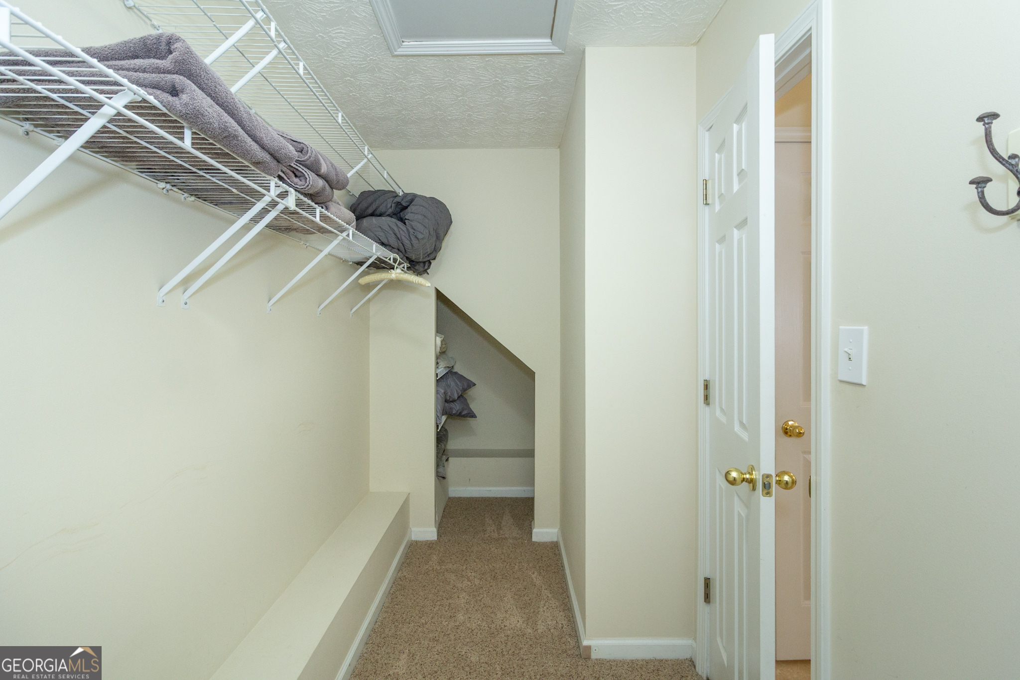 Fayetteville, Georgia 30215, United States, 4 Bedrooms Bedrooms, ,2 BathroomsBathrooms,Residential,Pending,745