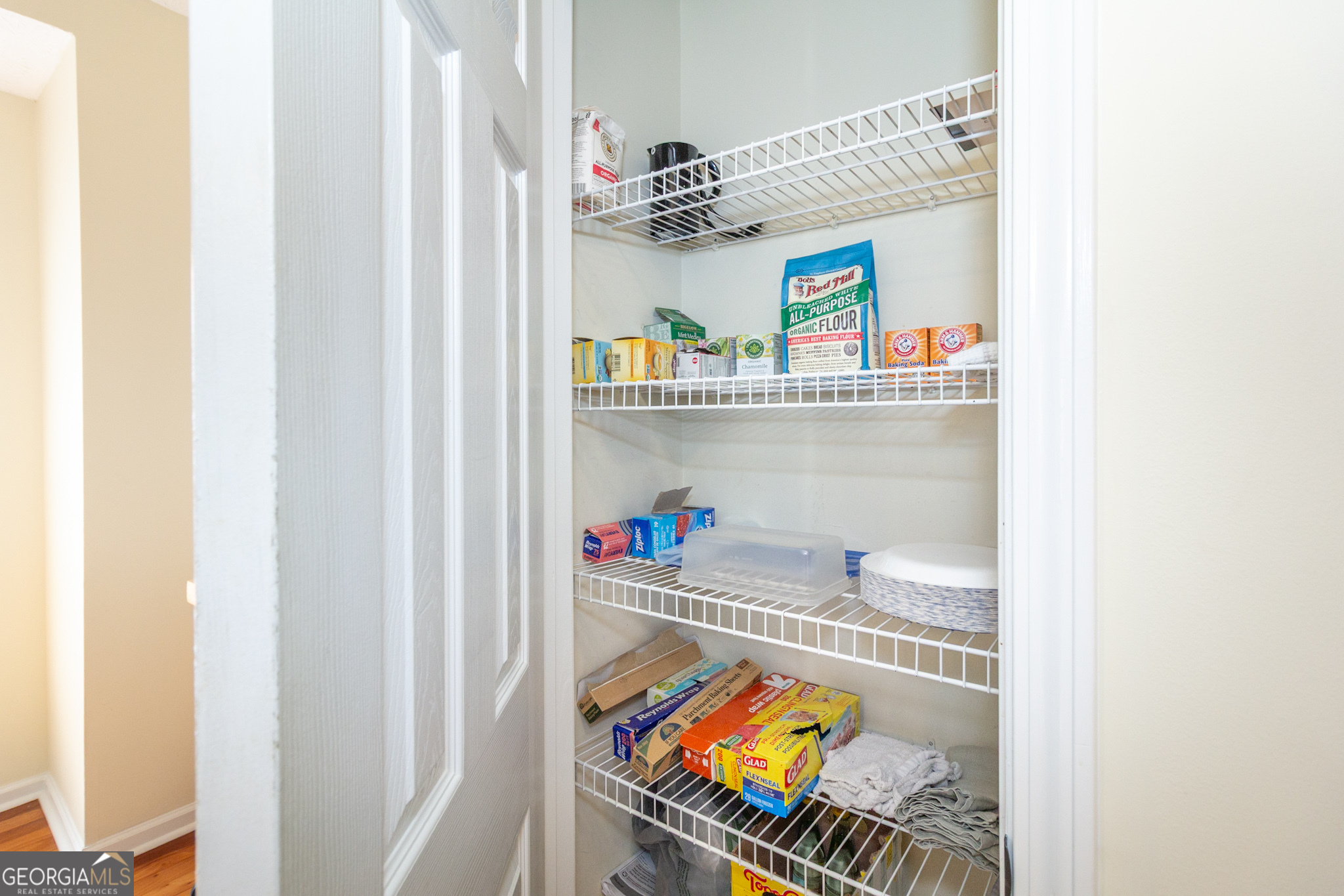 Fayetteville, Georgia 30215, United States, 4 Bedrooms Bedrooms, ,2 BathroomsBathrooms,Residential,Pending,745