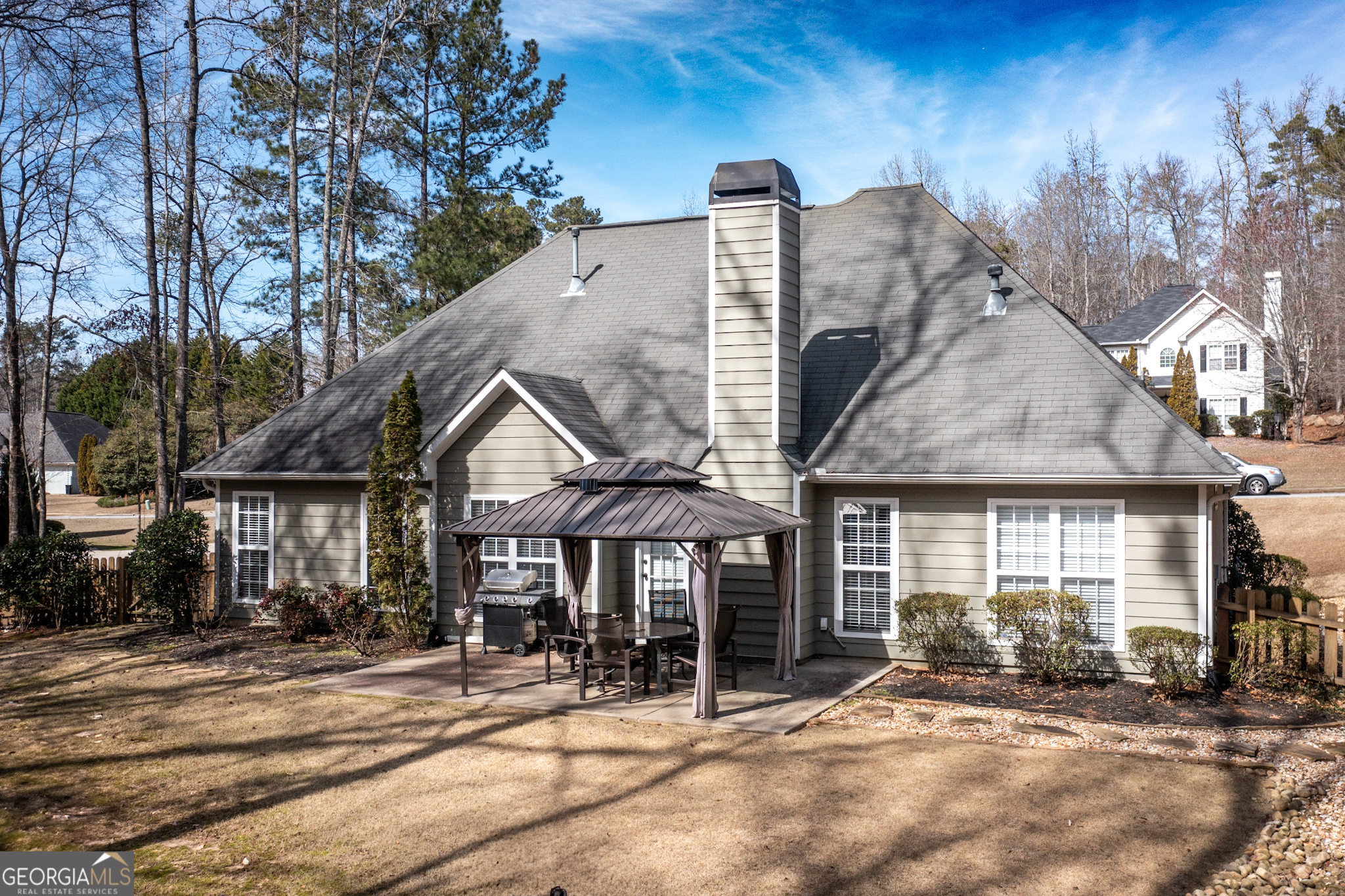 Fayetteville, Georgia 30215, United States, 4 Bedrooms Bedrooms, ,2 BathroomsBathrooms,Residential,Pending,745