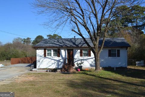 Photo of 555 Lee Byrd Road, Loganville, GA 30052 (MLS # 10657690)