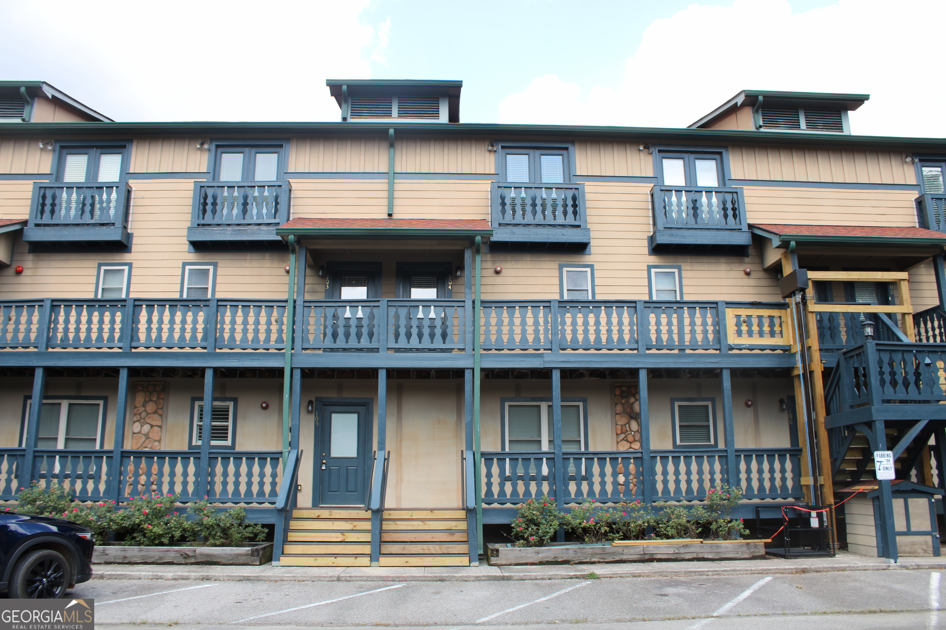 Welcome to your dream mountain getaway or income-generating investment! This beautifully updated 2-bedroom, 2.5-bath condo in the heart of Helen offers 1,280 square feet of open-concept living, all in pristine condition and loaded with upgrades. Step inside to find a spacious layout featuring a cozy gas fireplace, brand-new dishwasher and water heater, and two king-size bedroom suites-one with a luxurious Jacuzzi tub. Step outside to unwind in your private hot tub on the porch while enjoying front-row views of downtown parades and seasonal festivities on Main Street. Whether you're sipping wine on the front or back porch, the mountain charm surrounds you. Currently in a successful rental program with rave guest reviews, this unit is sold fully furnished and ready for immediate enjoyment or income. Walk to iconic local favorites like Betty's Country Store and a wide variety of restaurants. Located just 5 minutes from a Tesla charging station and a short drive to outdoor gems like Unicoi State Park, Anna Ruby Falls, Vogel State Park, the Chattahoochee River tubing access, Nora Mill Granary, and countless wineries and breweries. Don't miss your chance to own a fully stocked, high-performing short-term rental or personal retreat in one of Georgia's top tourist destinations. Schedule your private tour today-this gem won't last!