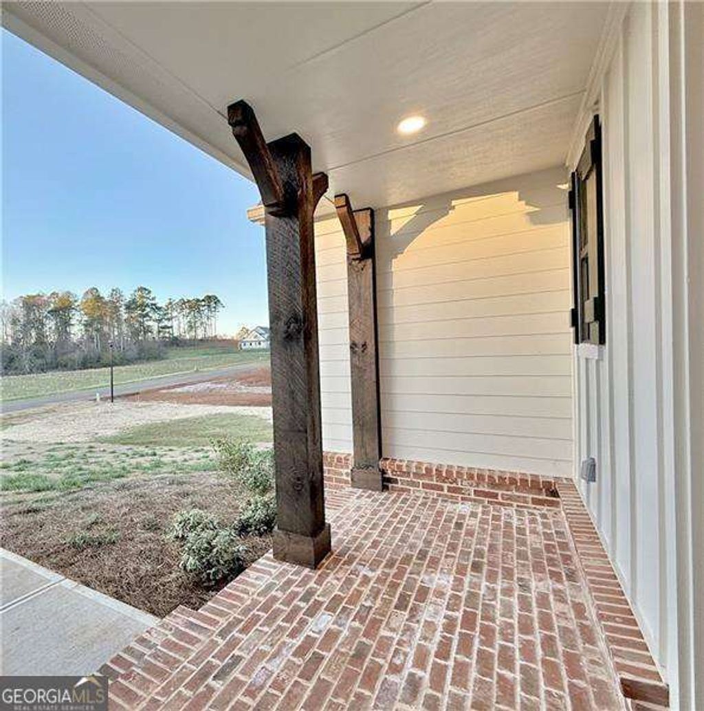 Photo of 122 Palisade Drive, Rydal, GA 30171 (MLS # 10720466)