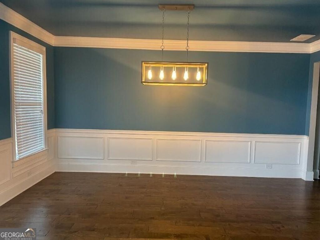 Photo of 1011 Virginia Oak Lane, Lawrenceville, GA 30045 (MLS # 10684976)