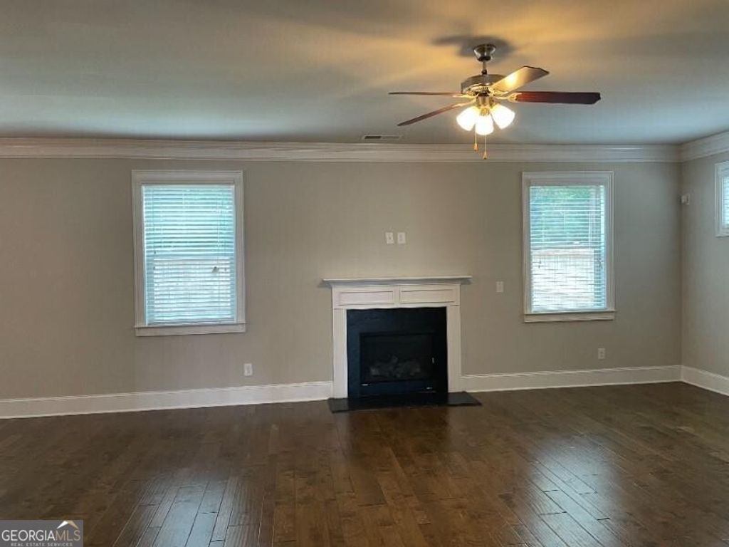 Photo of 1011 Virginia Oak Lane, Lawrenceville, GA 30045 (MLS # 10684976)