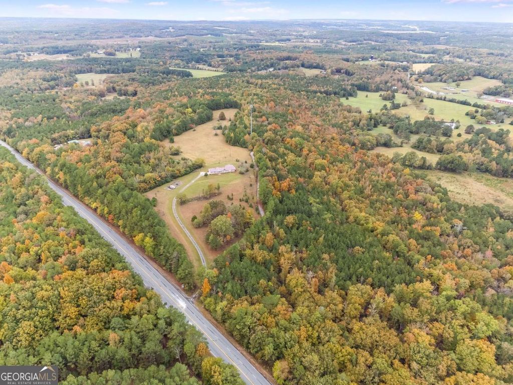 Photo of 6792 Rockmart Road SE, Silver Creek, GA 30173 (MLS # 10690864)