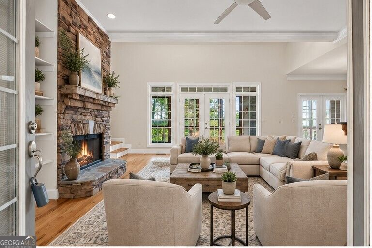 805 Lake Arrowhead DR