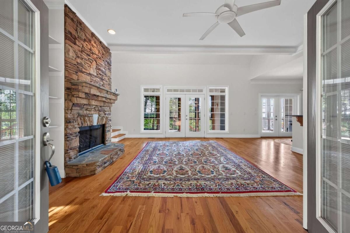 805 Lake Arrowhead DR