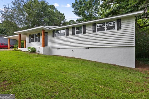 Photo of 4121 Partridge Dr, Douglasville, GA 30135 (MLS # 10839932)