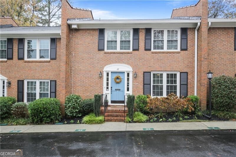 Beautifully updated and meticulously maintained townhome located in North Buckhead near Chastain Park! This exquisite 3-bedroom, 3-bathroom residence has been recently updated, with updates including new interior paint, new floors, backyard patio roof, and much more! Open concept kitchen with views to living room and dining room. Best backyard space in the development with covered area as well as oversized fenced area for grilling, pets, etc! The primary bedroom features an oversized closet that could easily double as an additional office space! Close proximity to shopping, dining, Chastain Park, amazing schools, Blue Heron Nature Preserve, and easy access to 285 and 400!