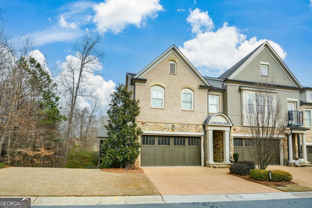Photo of 601 Abbington River Lane, Atlanta, GA 30339 (MLS # 10686045)