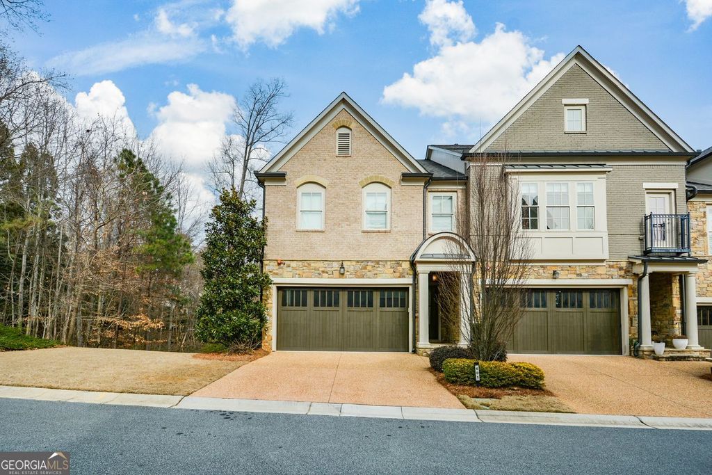 Photo of 601 Abbington River Lane, Atlanta, GA 30339 (MLS # 10686045)