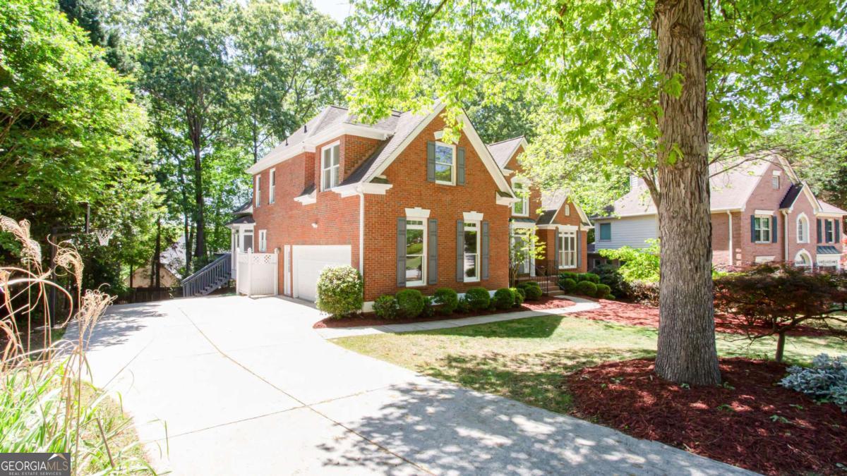 1820 Noblin Ridge WAY