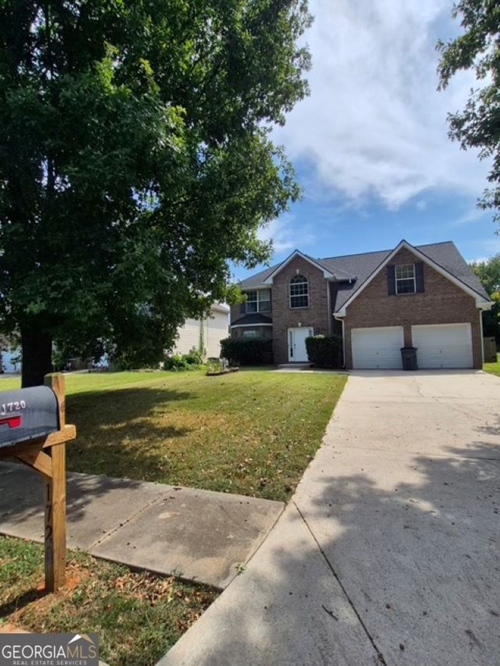 Photo of 1720 Byrom Parkway, Jonesboro, GA 30236 (MLS # 10700743)