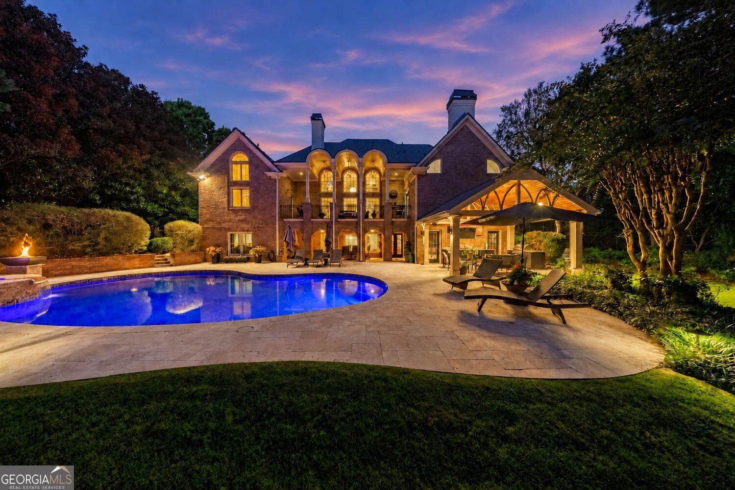 2540 Sugarloaf Club DR