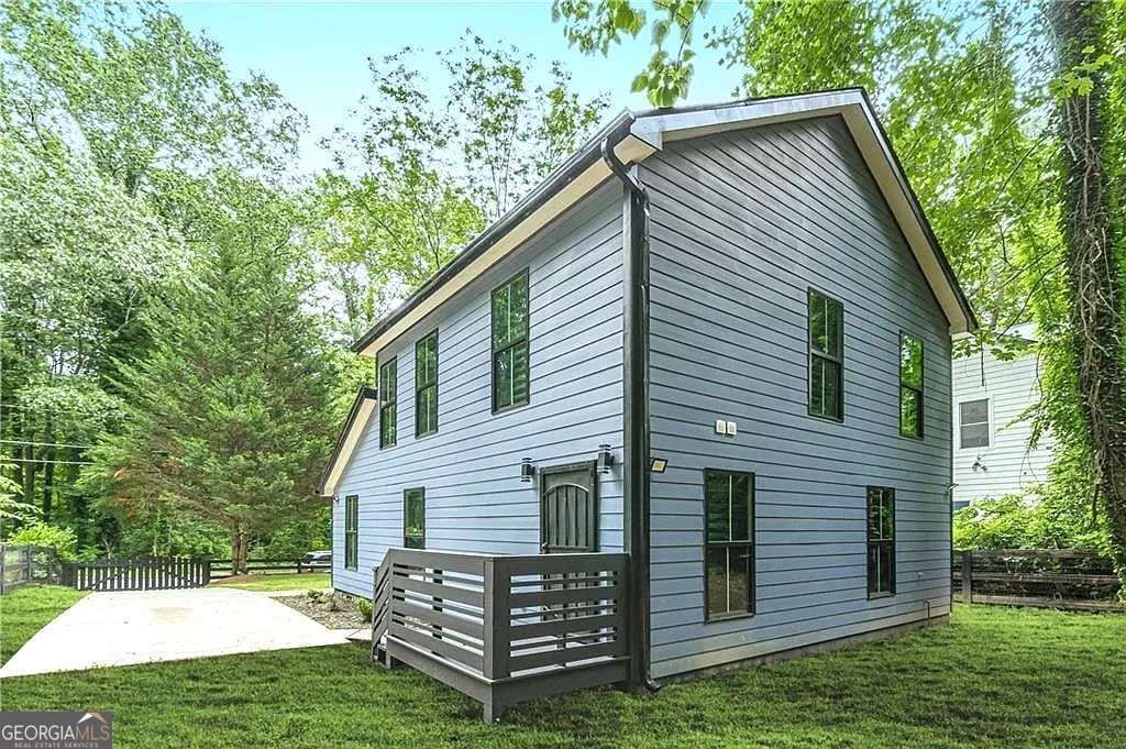 Photo of 208 Adeline Avenue NW, Atlanta, GA 30314 (MLS # 10673225)