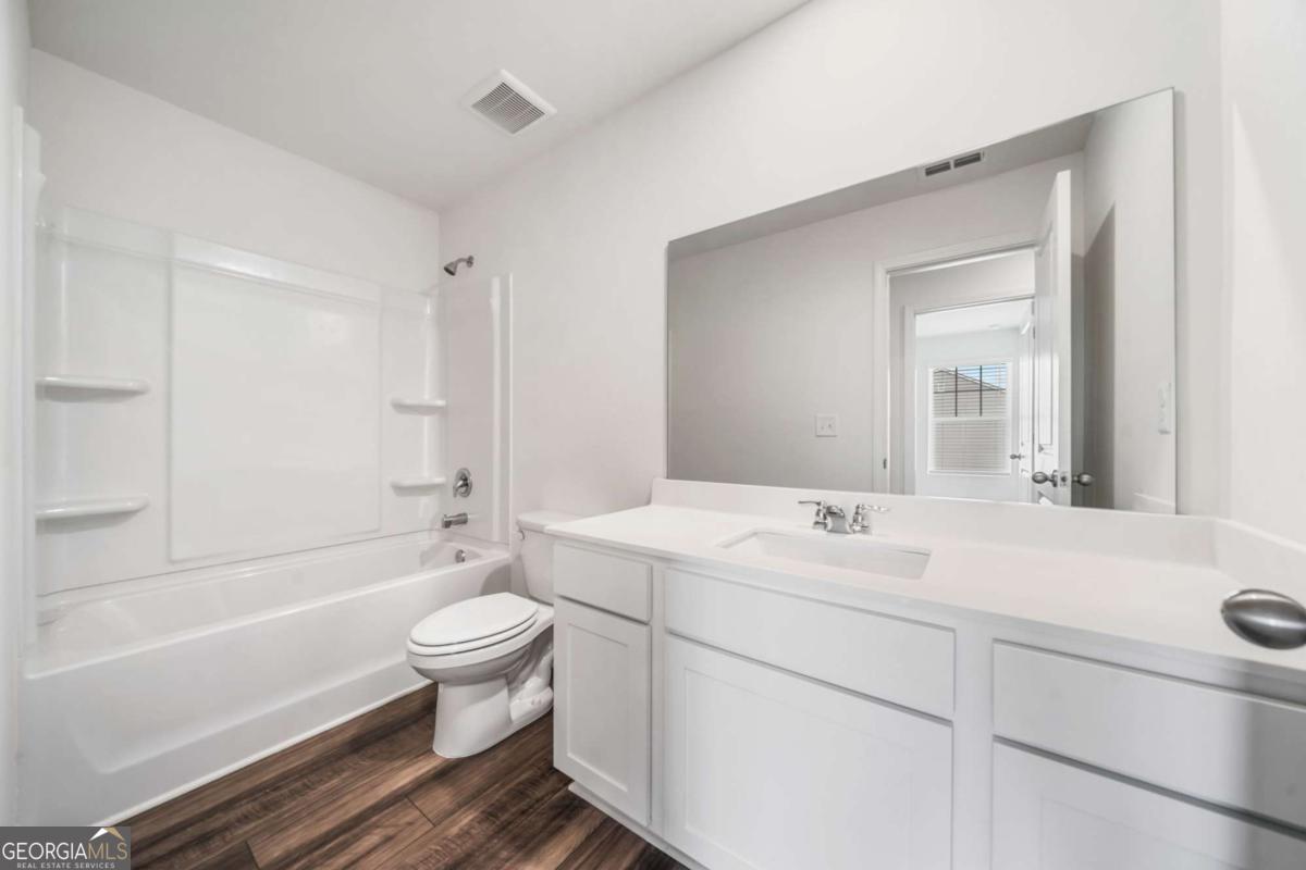 Greyson Parc - Residential Lease