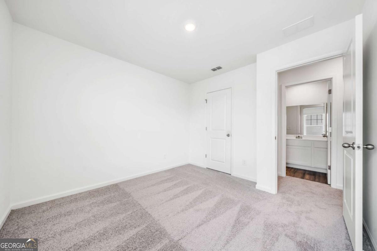 Greyson Parc - Residential Lease