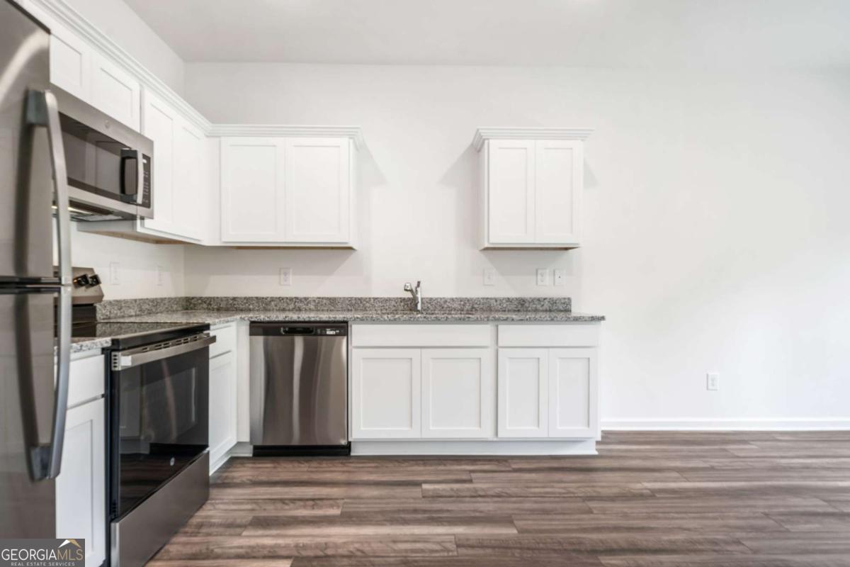 Greyson Parc - Residential Lease