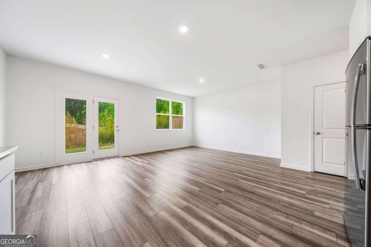 Greyson Parc - Residential Lease