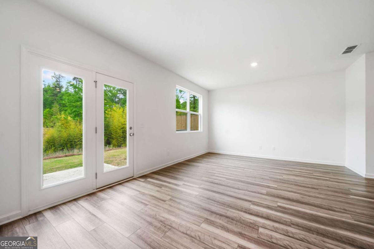 Greyson Parc - Residential Lease