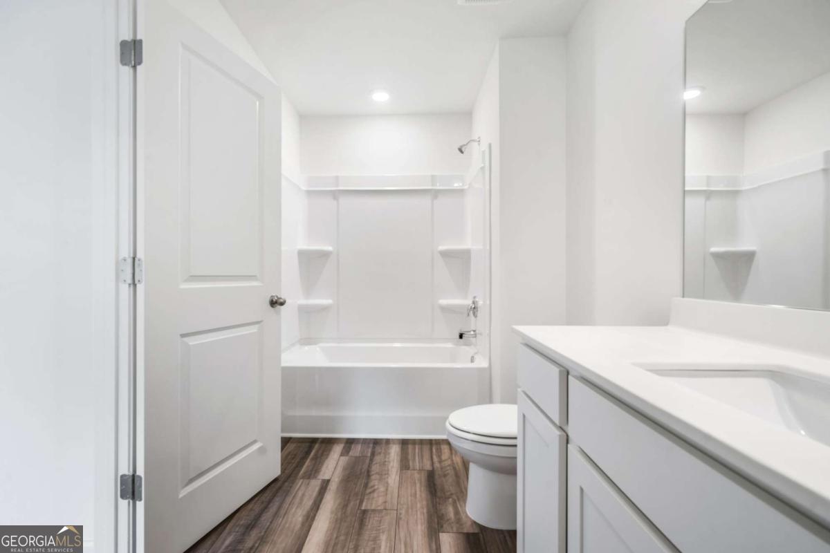 Greyson Parc - Residential Lease