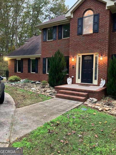 A home in Mcdonough