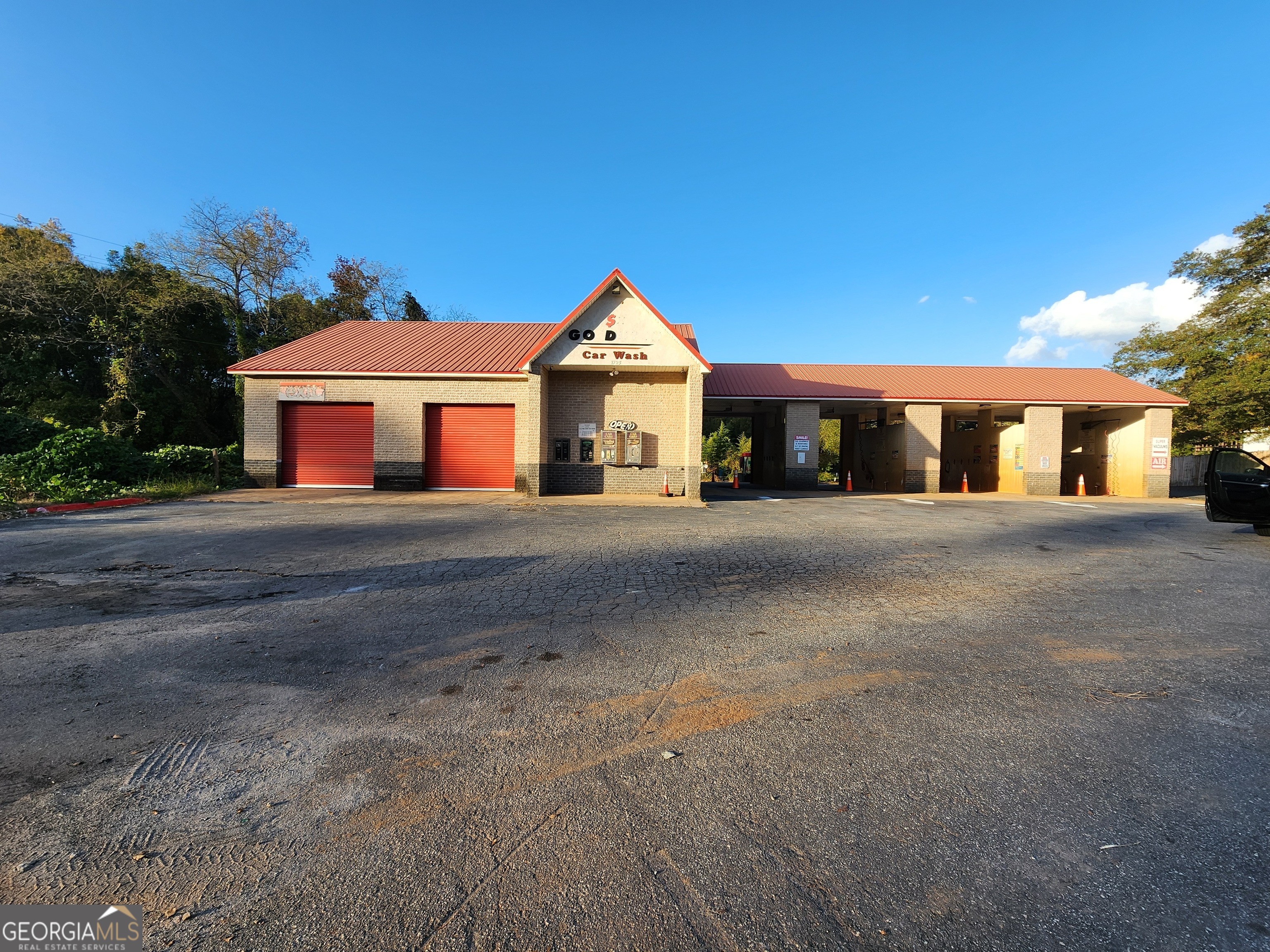 1725 Lexington RD
