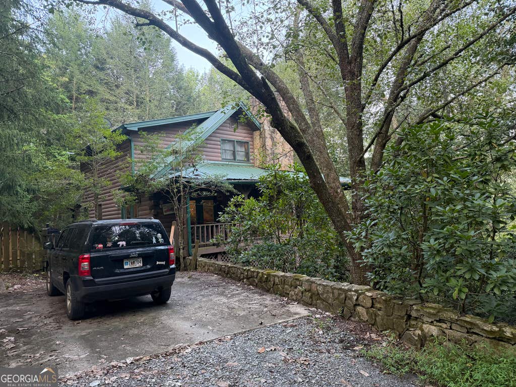 Photo of 50 Fox Run Lane, Blue Ridge, GA 30513 (MLS # 10832724)