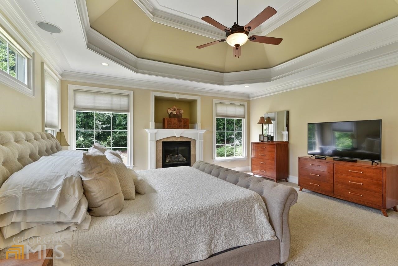 Triple Crown - Residential
