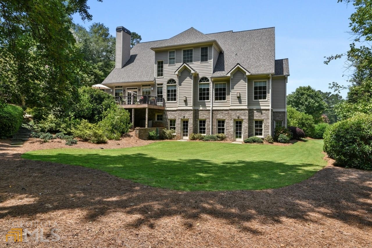 Triple Crown - Residential