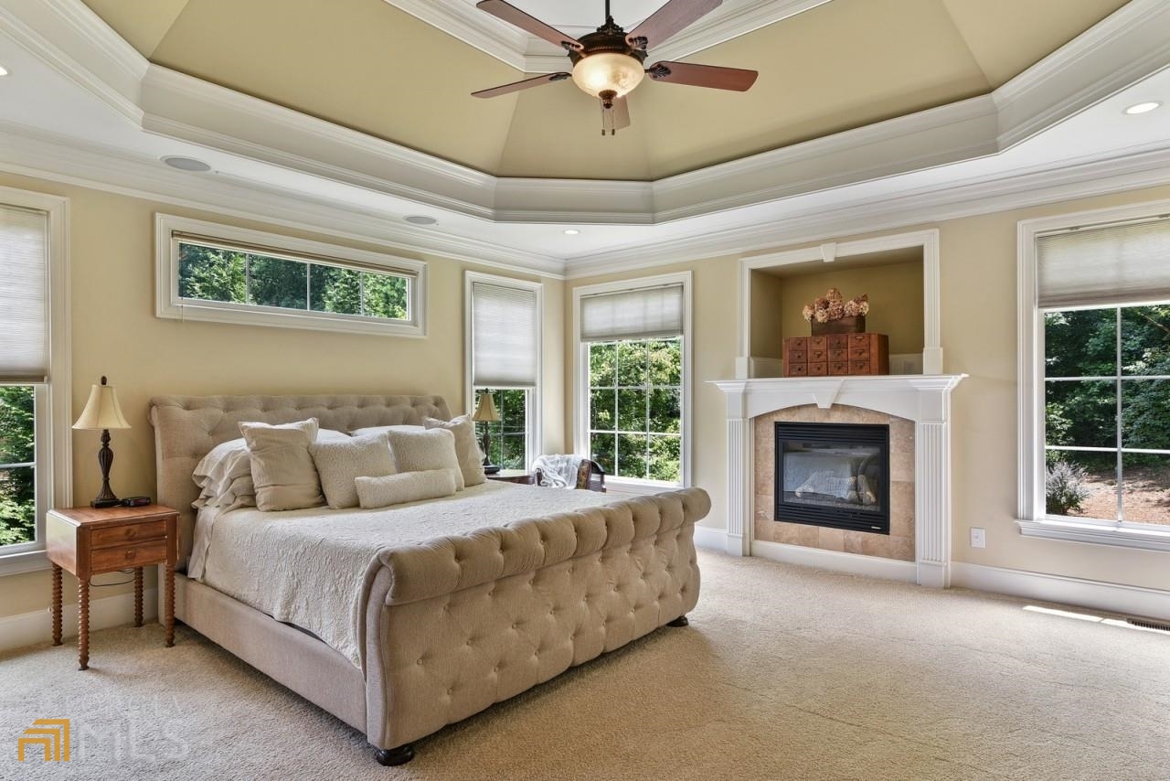 Triple Crown - Residential