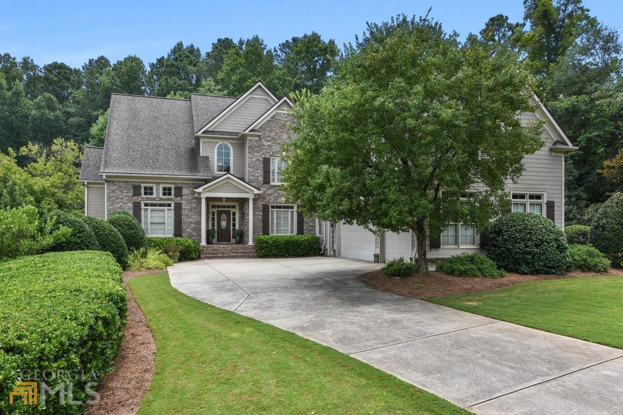 Triple Crown - Residential